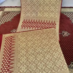 Silk dodot woven songket